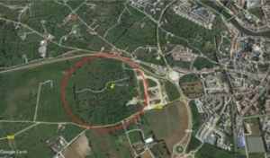 Vista aérea do terreno urbano em Tavira, Algarve