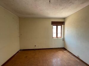 Quarto confortável no 2º andar