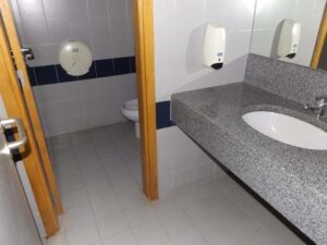 Wc da loja para venda em Santarém