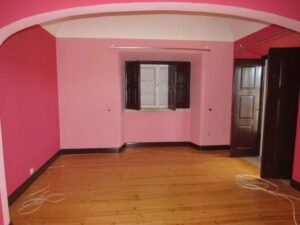 Quarto amplo da Moradia T3 em Vila Viçosa