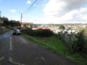 Acessos ao terreno para construção